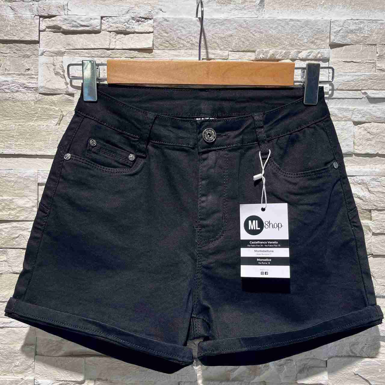 Shorts gianette