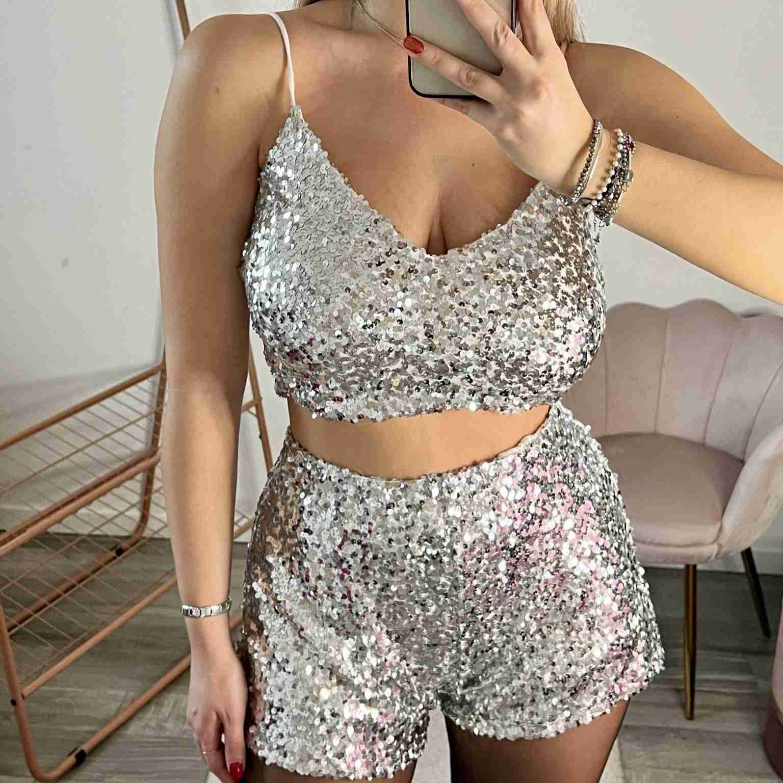 Top alina
