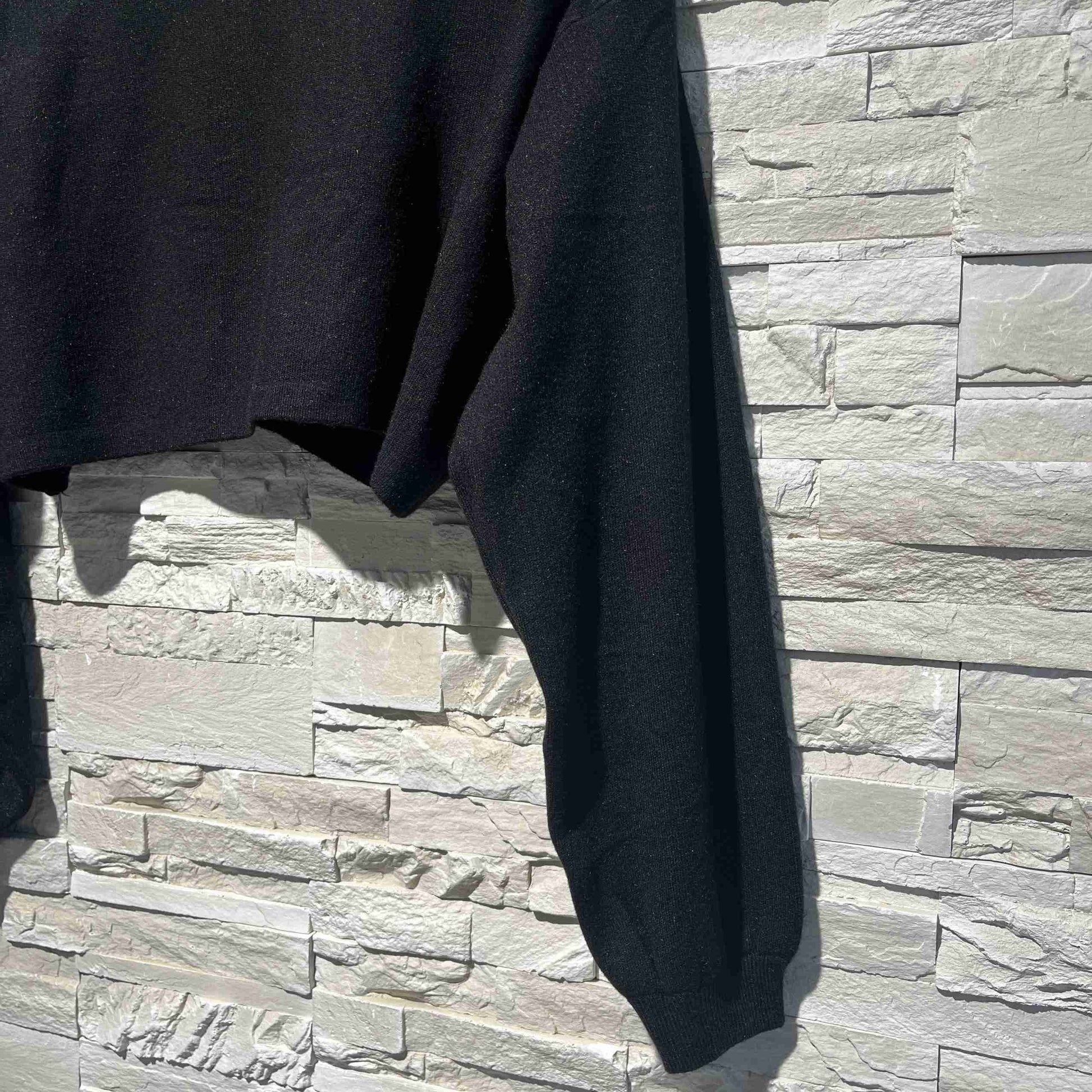 Maglione crop lupetto