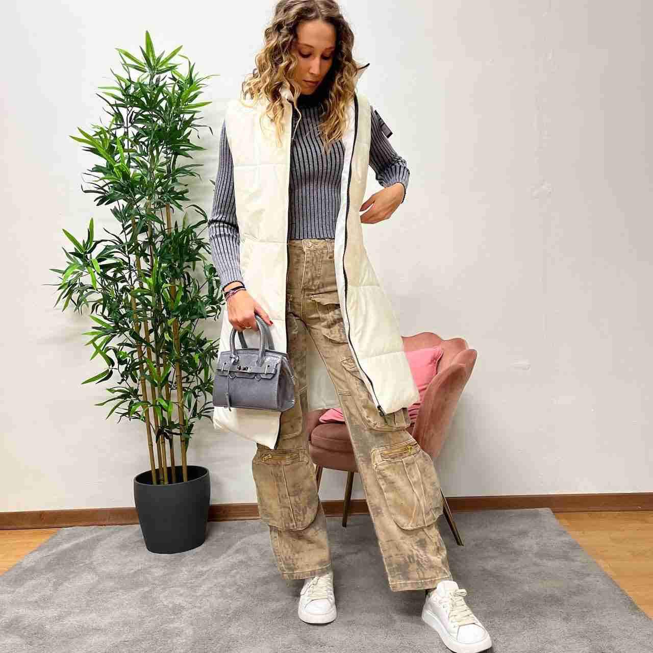 Cargo staines