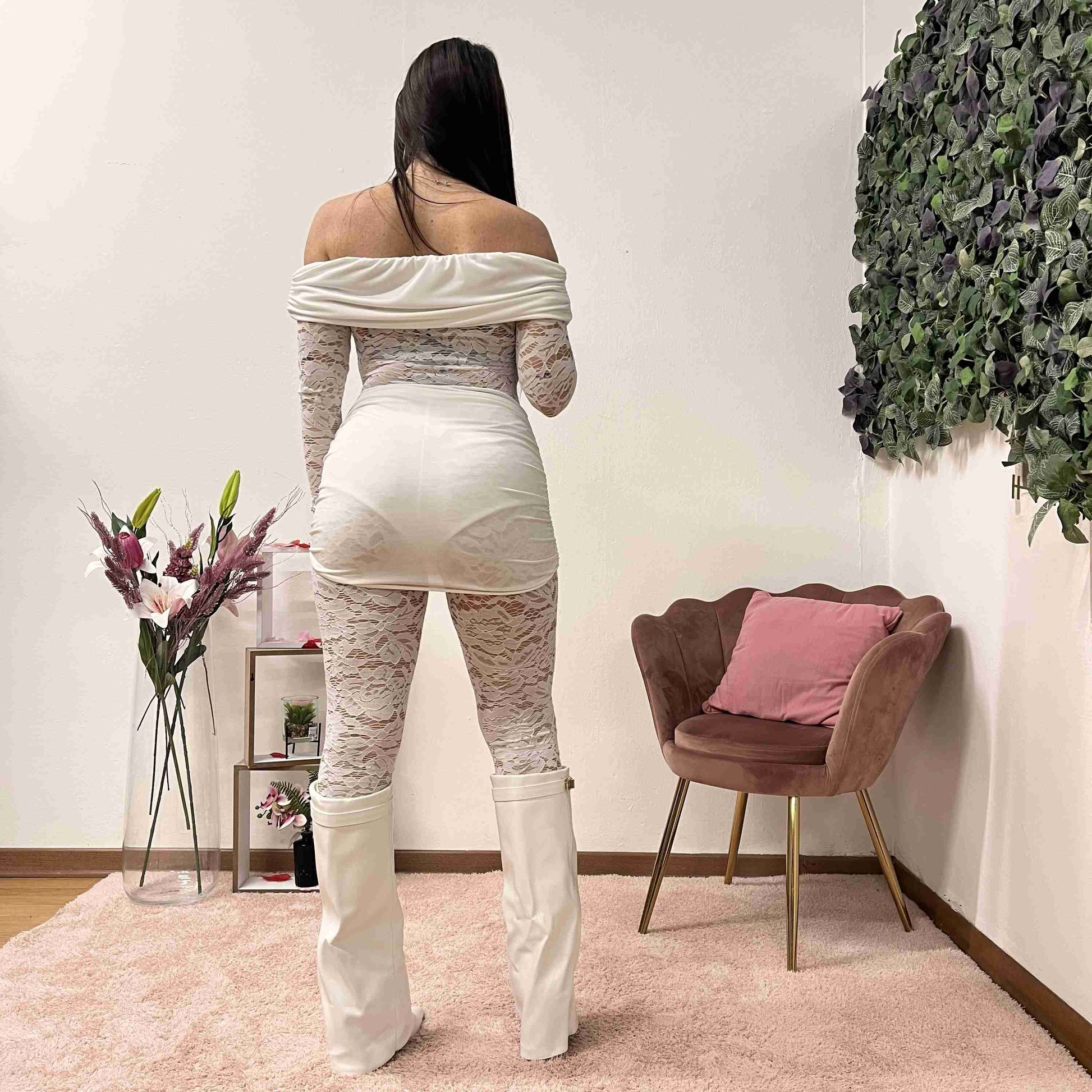 Tuta anais