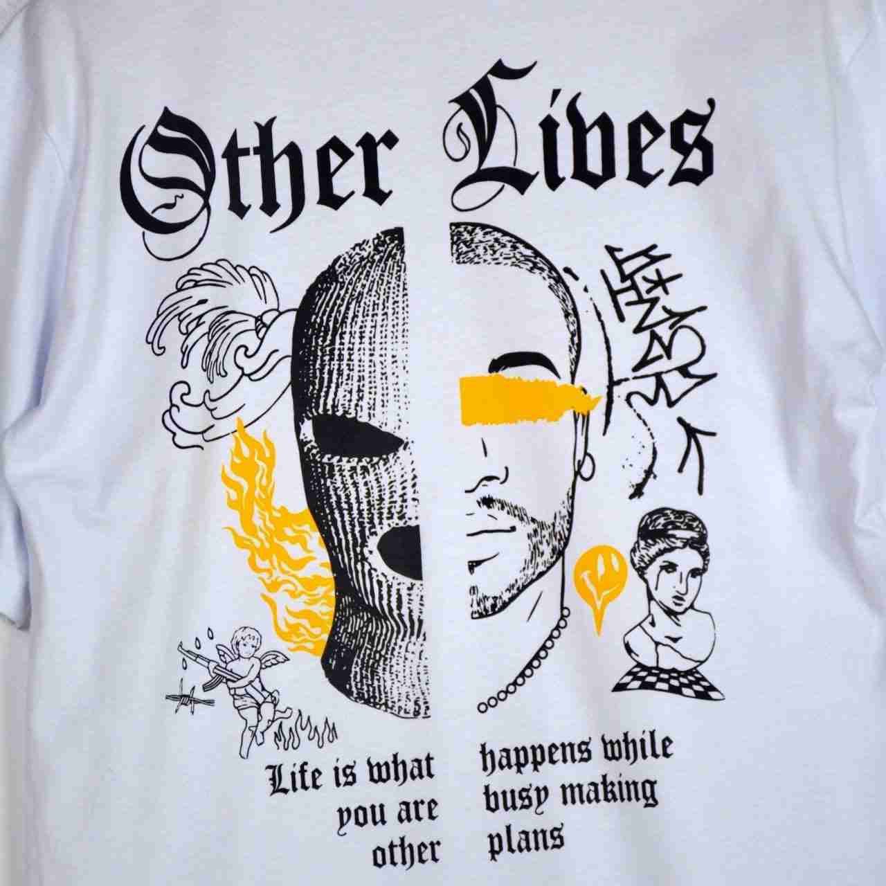 T-shirt other libes