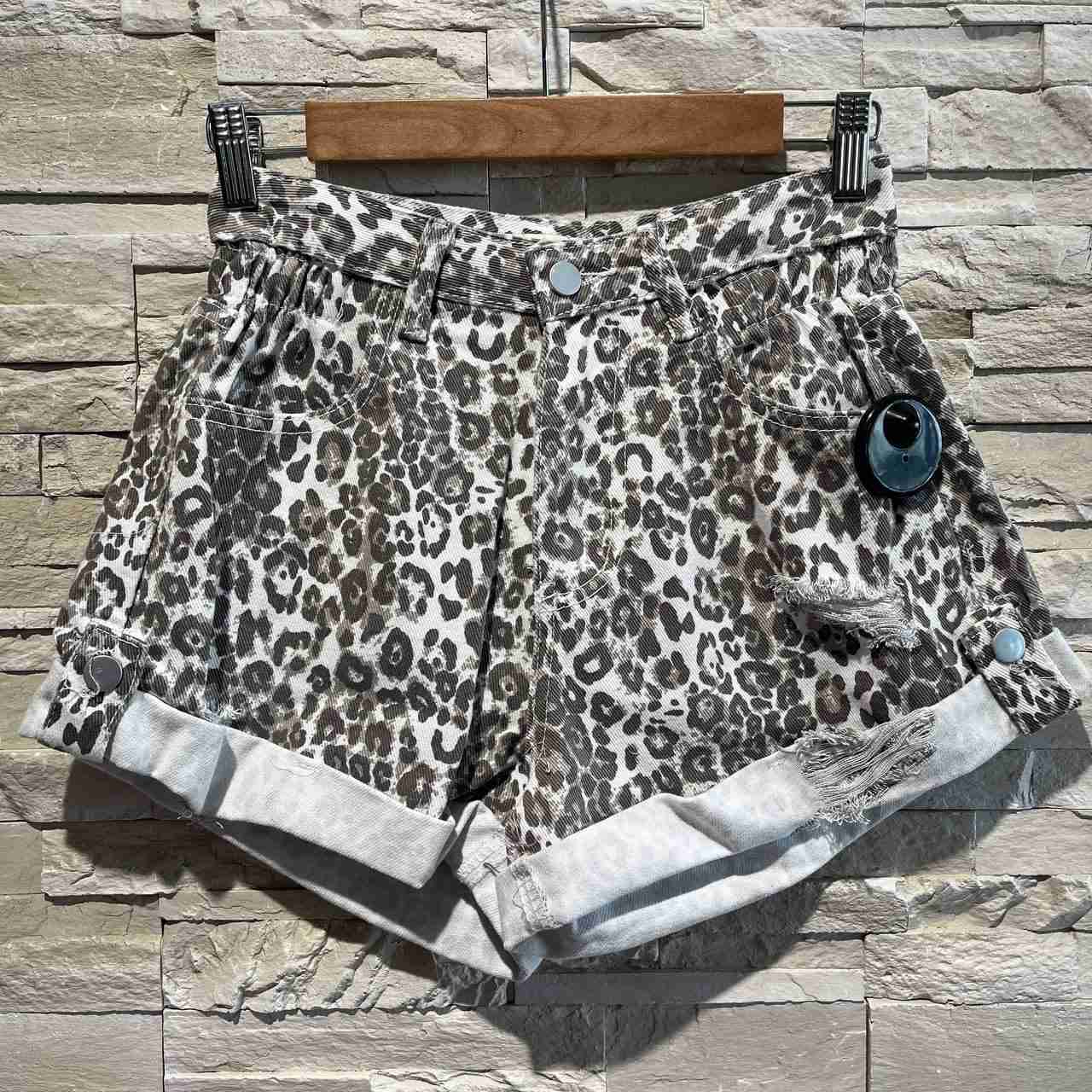 Shorts animalier