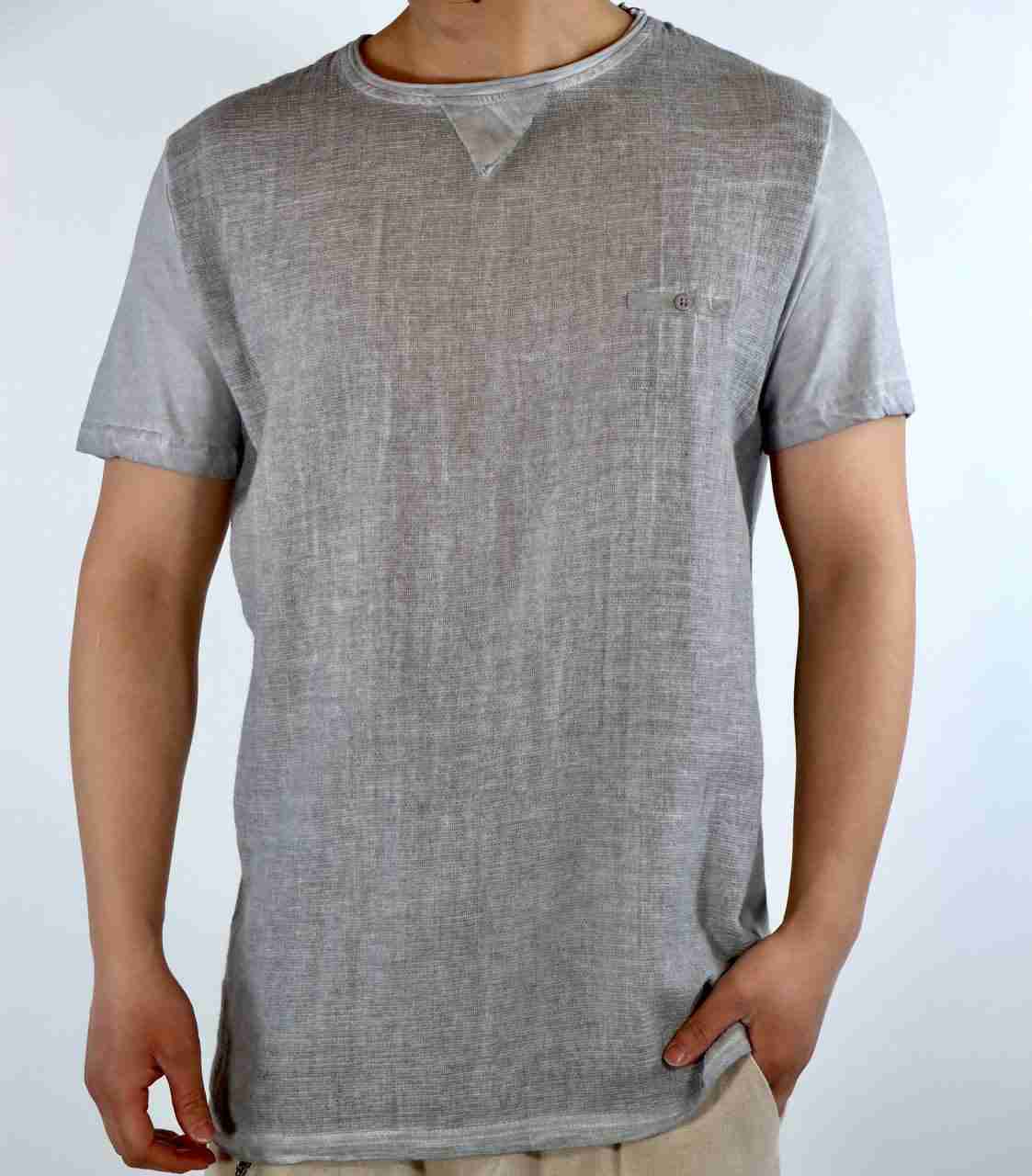 T-shirt fiji