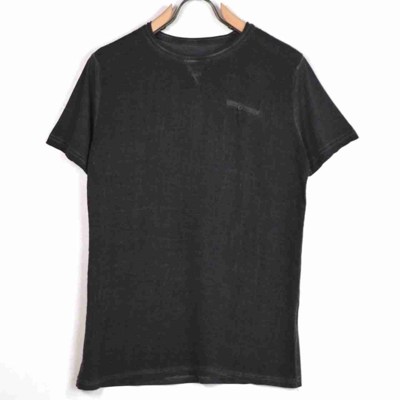 T-shirt fiji