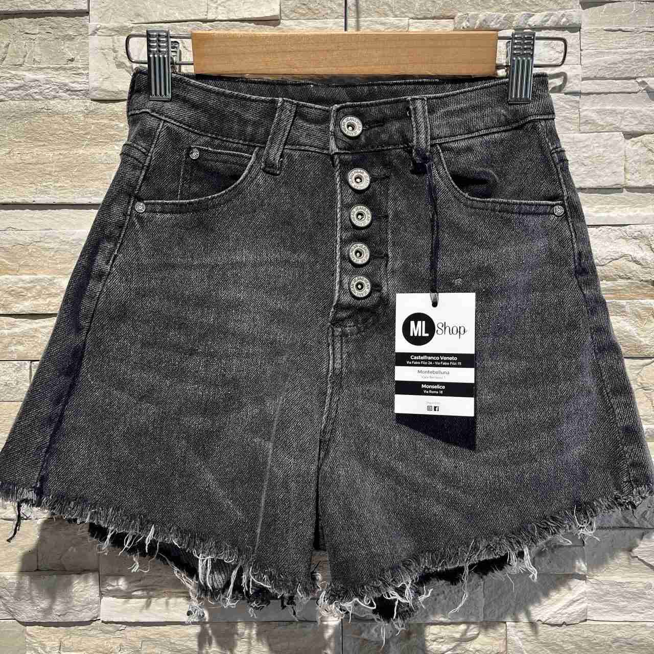 Shorts ludovica