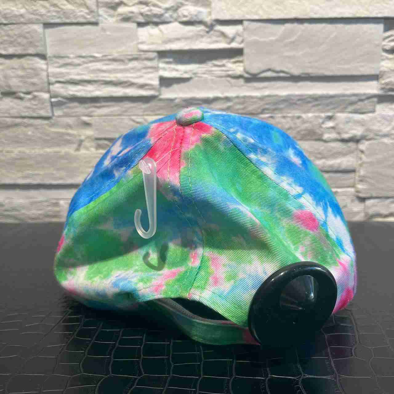 Cappellino color