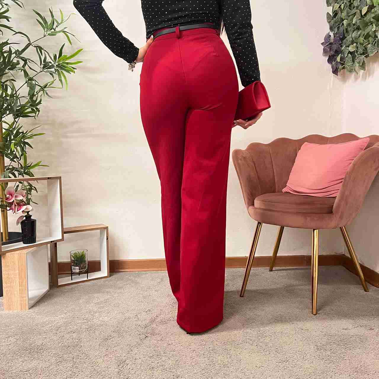Pantaloni eterna